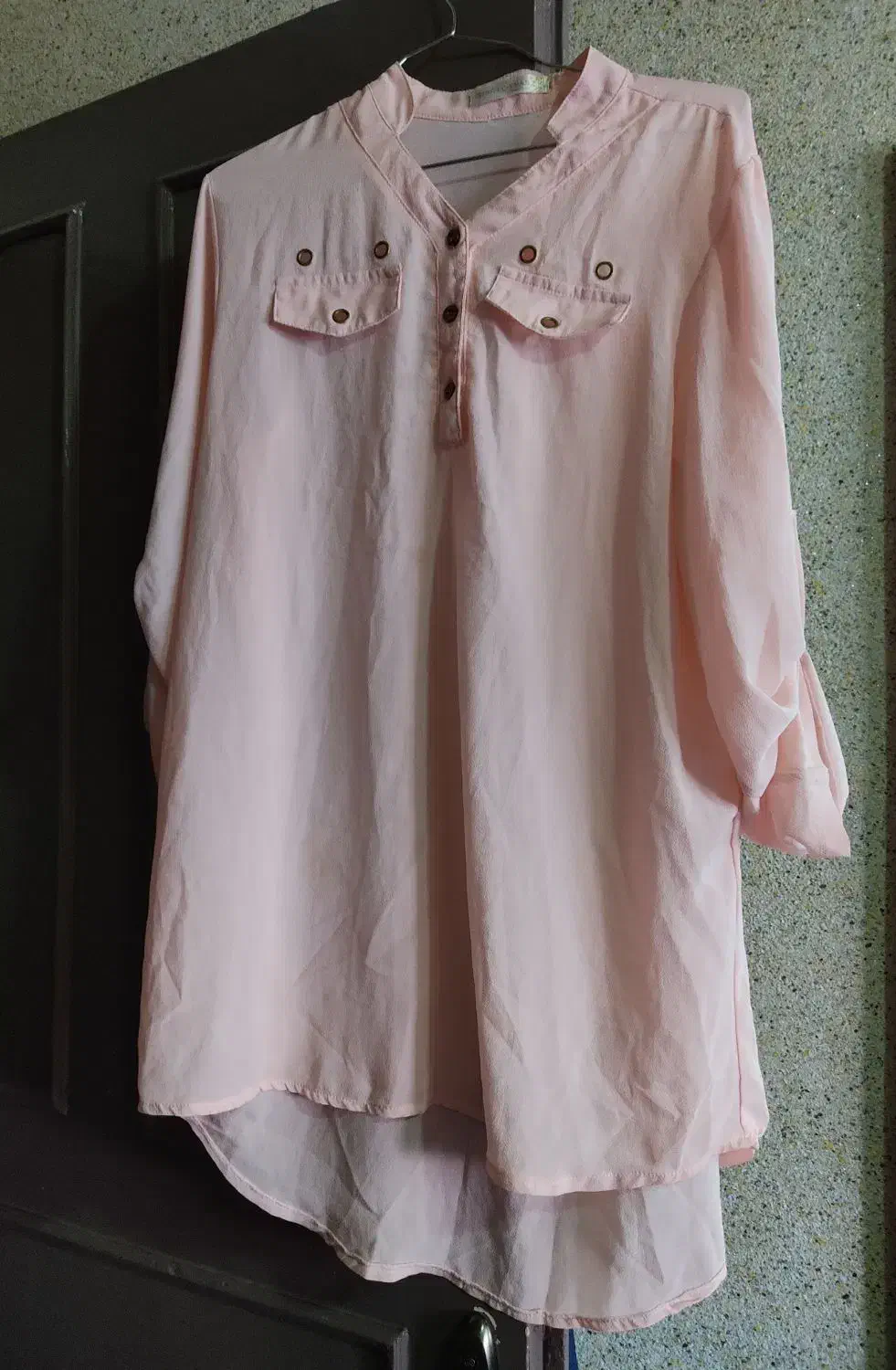 شومیز|لباس|رشت, پیرسرا|دیوار