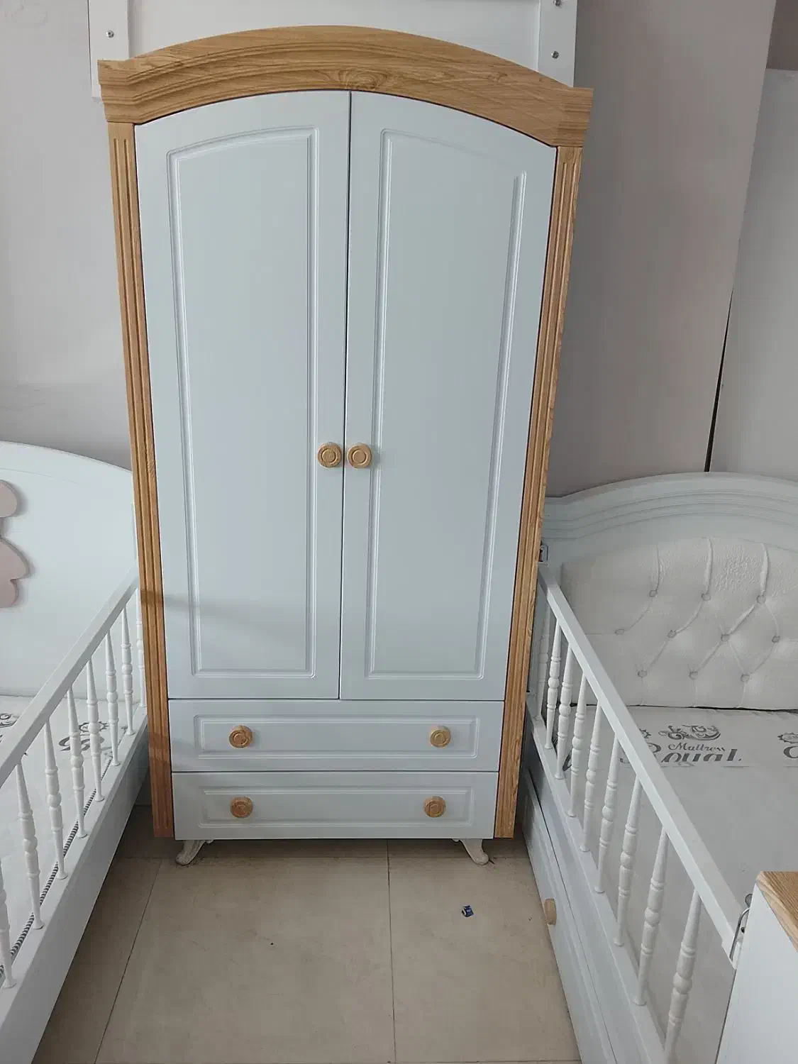 کمد نوزاد و نوجوان کودک|تخت و صندلی بچه|لاهیجان, گلستان|دیوار