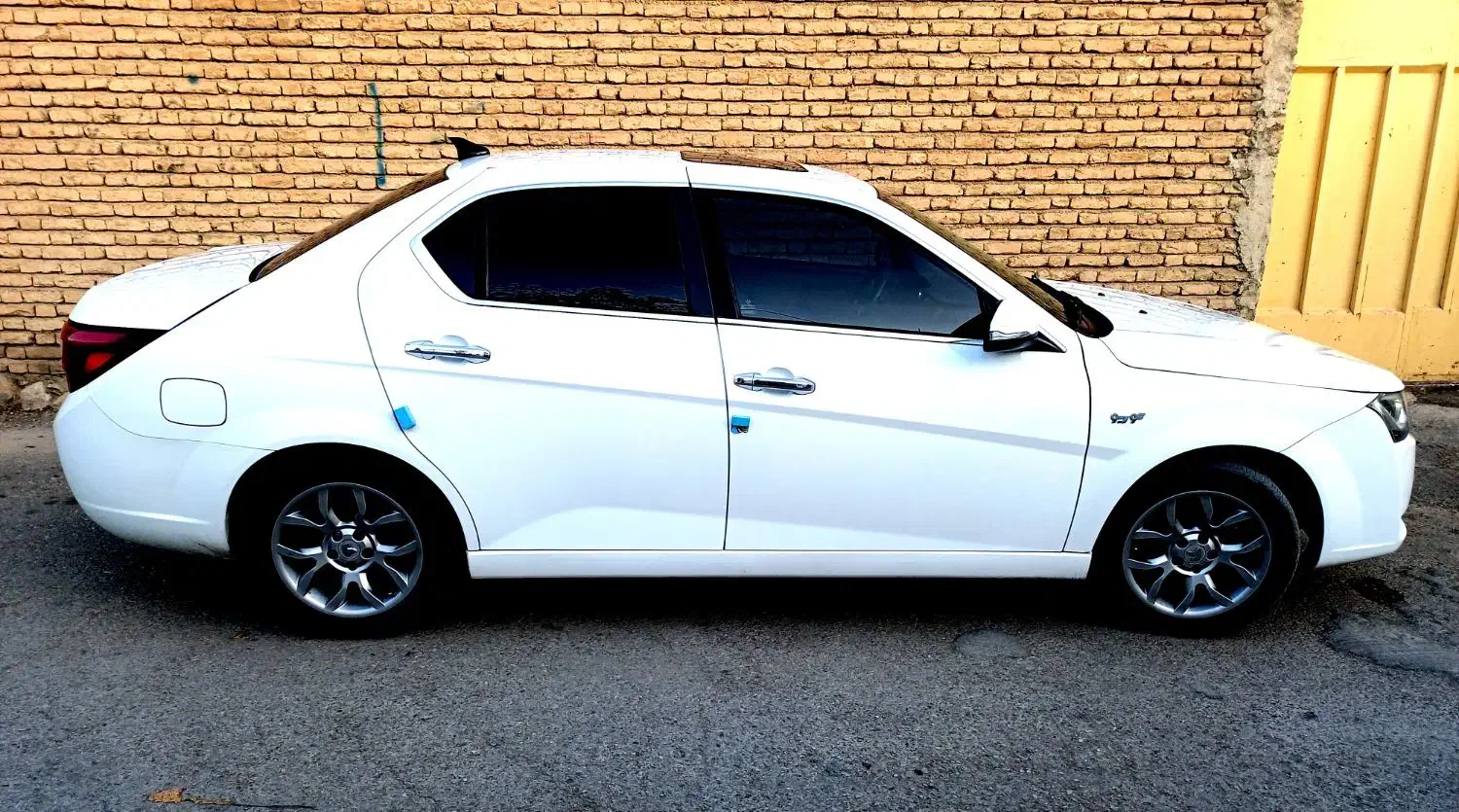 دنا اتومات مدل ۱۴۰۰|خودرو سواری و وانت|شهرکرد, |دیوار