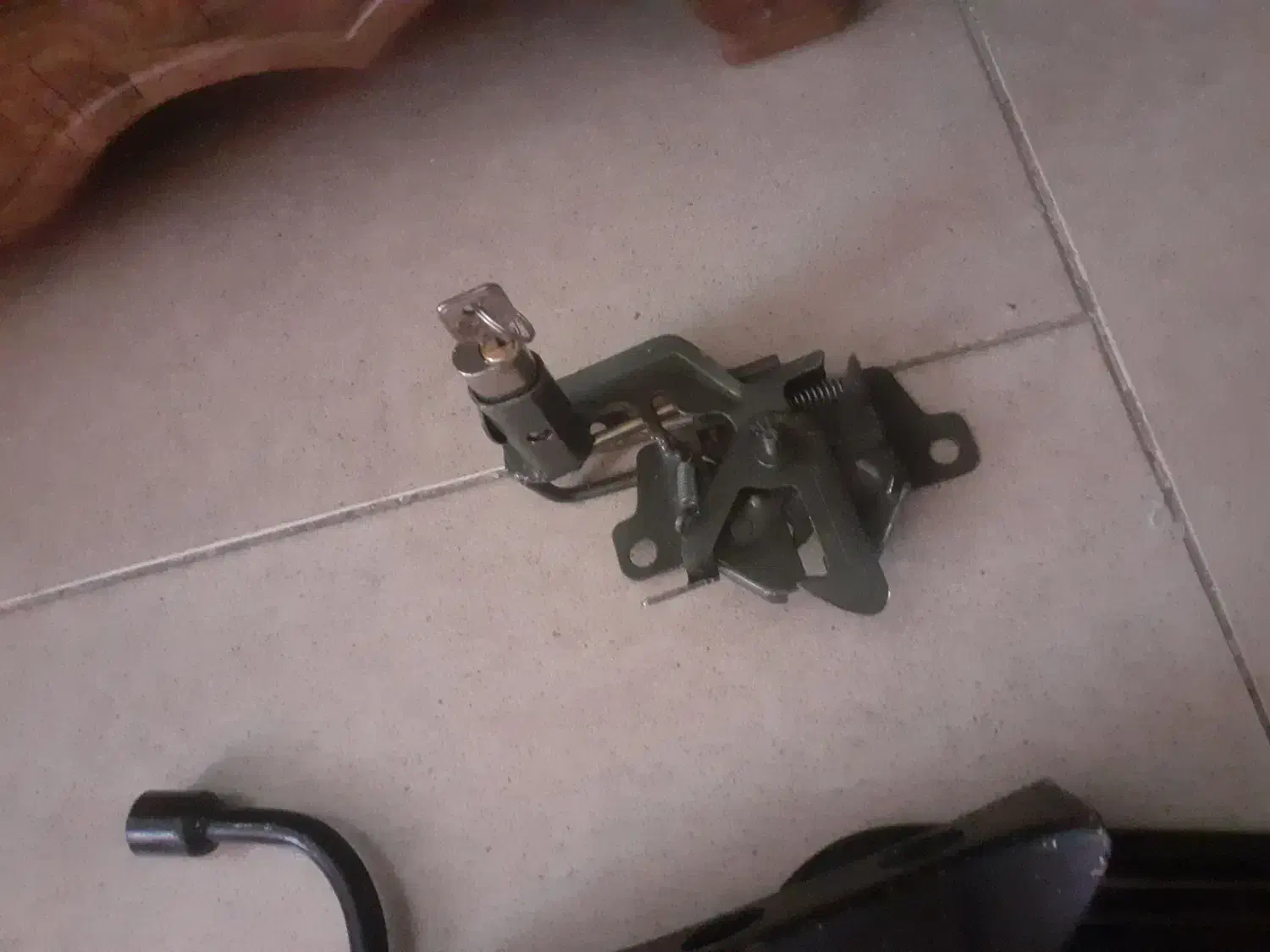 قفل فرمون|قطعات یدکی و لوازم جانبی|تهران, خزانه|دیوار