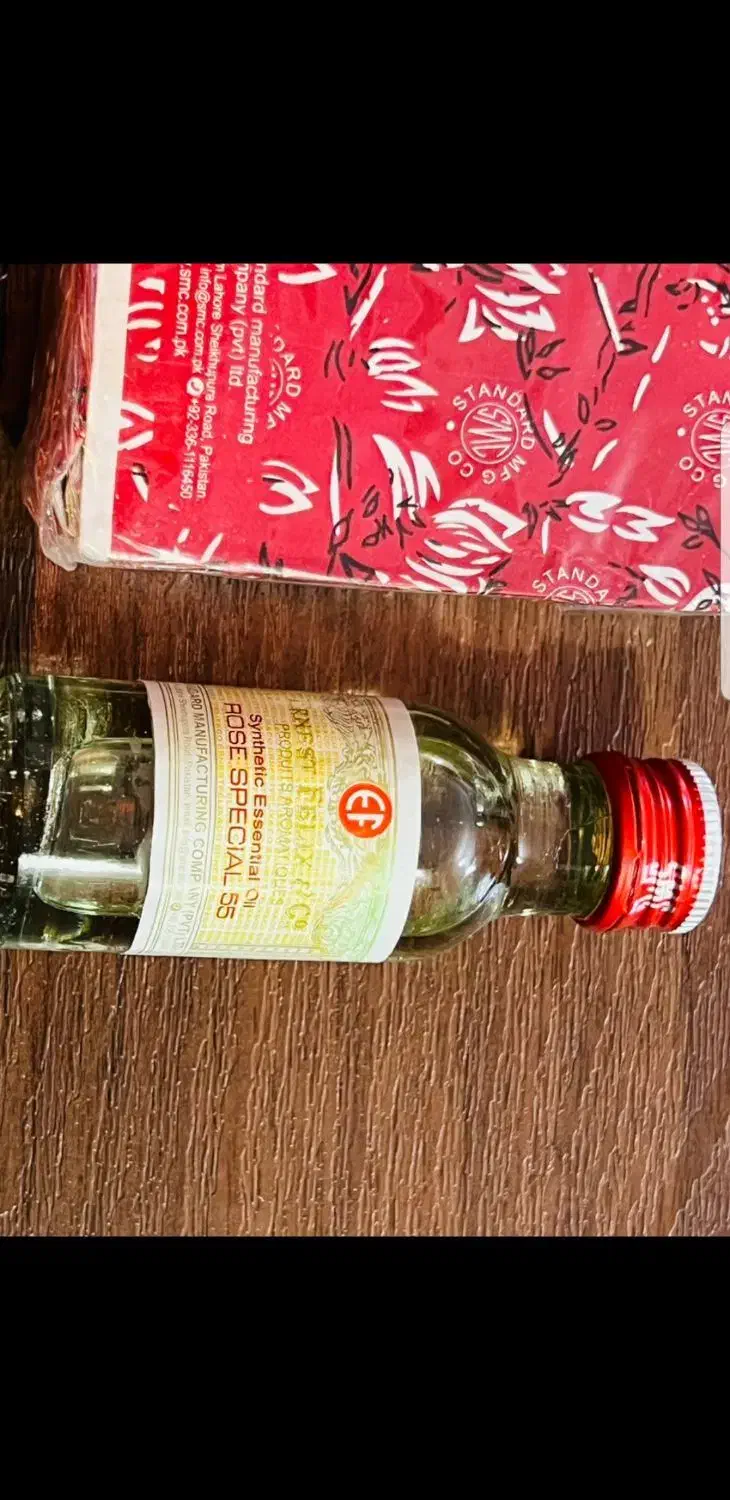 اسانس بوی گلاب عطرگل محمدی مشهدی اوجینال|آرایشی، بهداشتی، درمانی|تهران, نظامآباد|دیوار