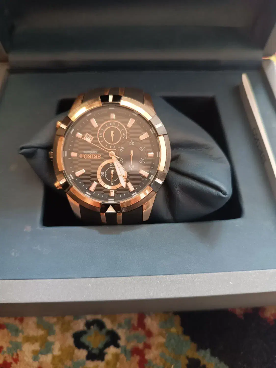 ساعت سیاکو|ساعت|کاشان, کارگر|دیوار