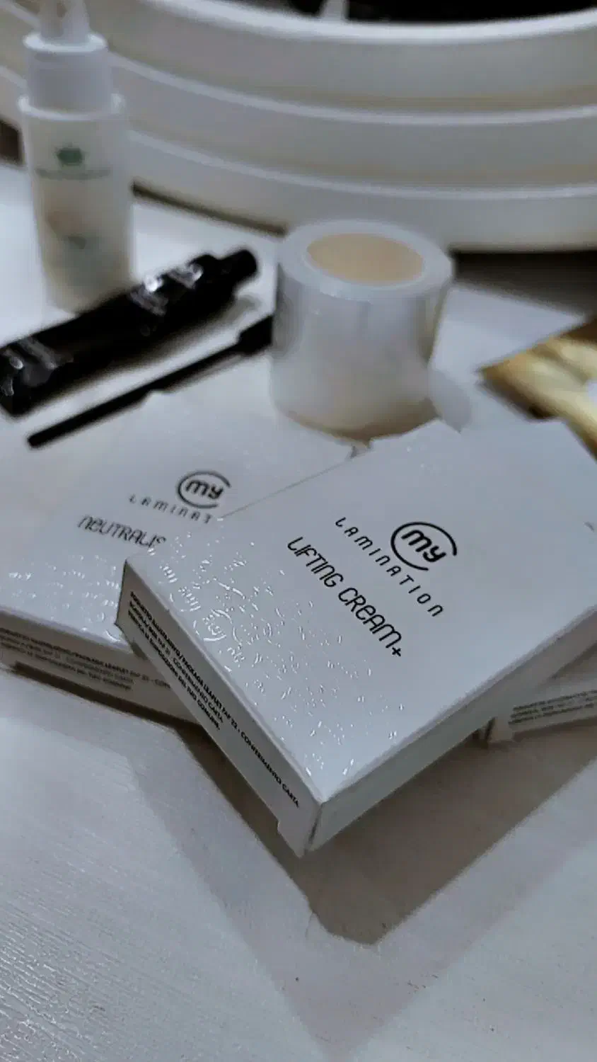 لیفت و لمینت|آرایشگاه و سالن‌های زیبایی|بیرجند, |دیوار