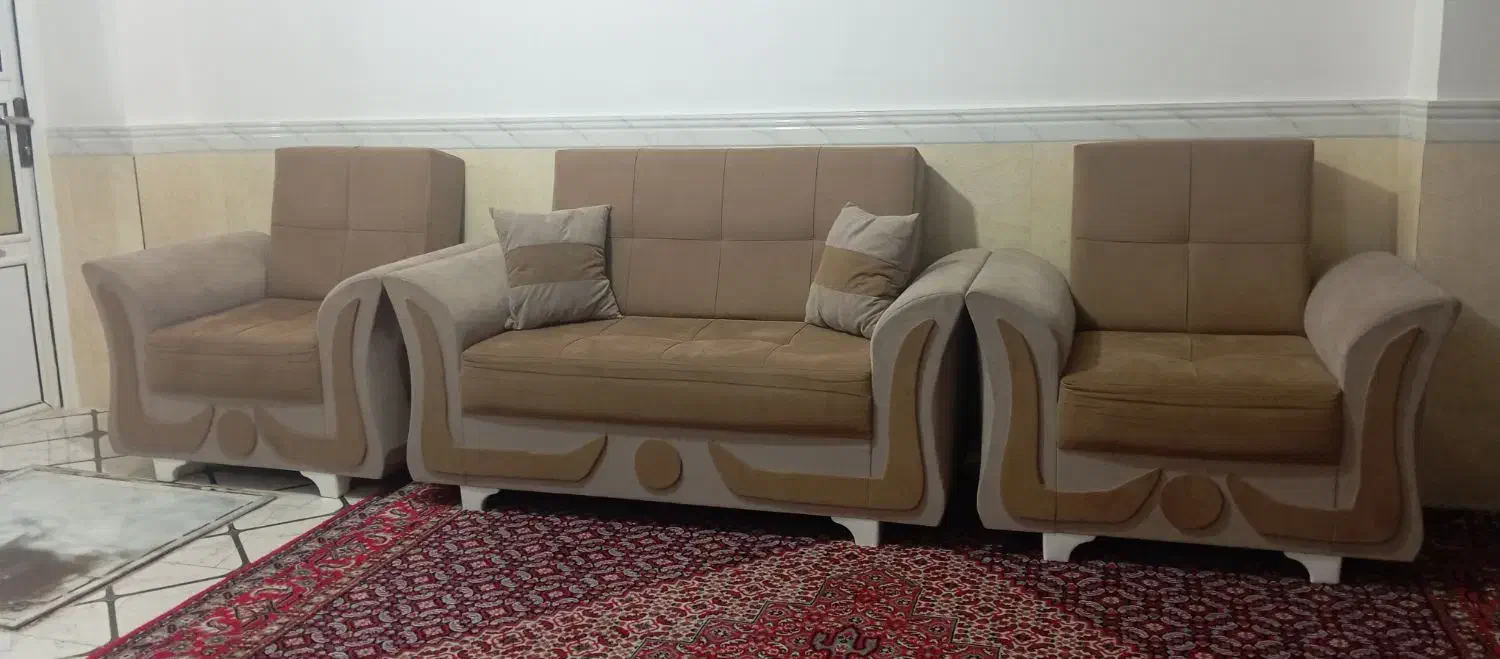 یک دست مبل 8 نفره|مبلمان خانگی و میز عسلی|سقز, |دیوار