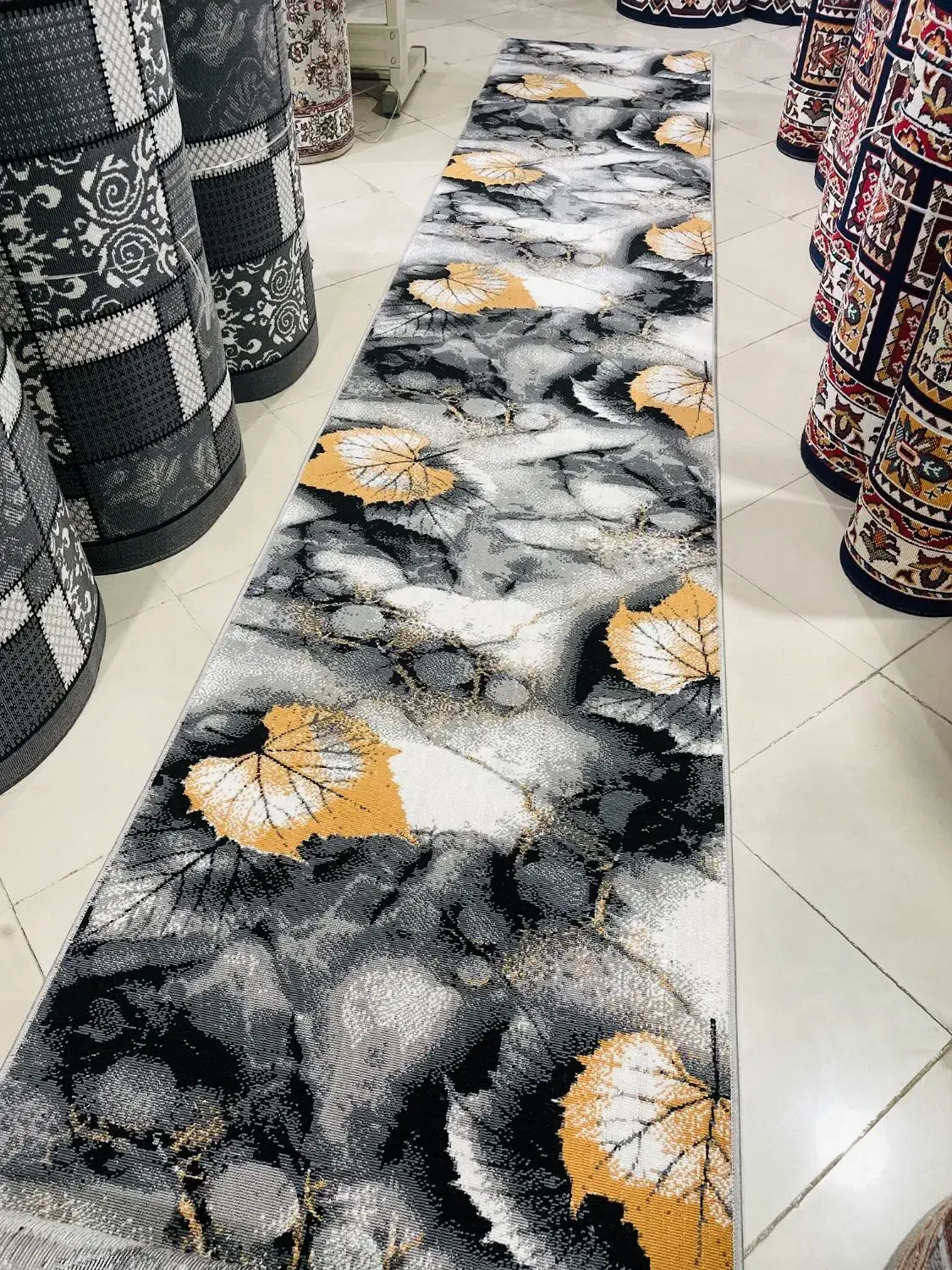 گلیم راه پله/قالیچه/تم برگ خزان پاییز/مجلل|گلیم، جاجیم، گبه|قم, زاد|دیوار