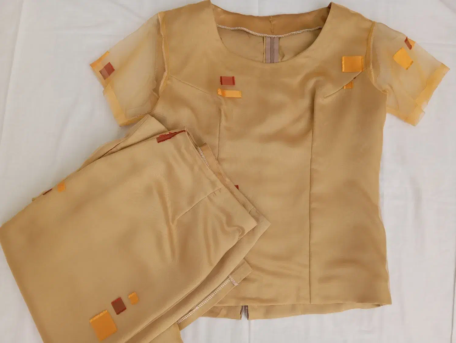 لباس|لباس|یزد, |دیوار