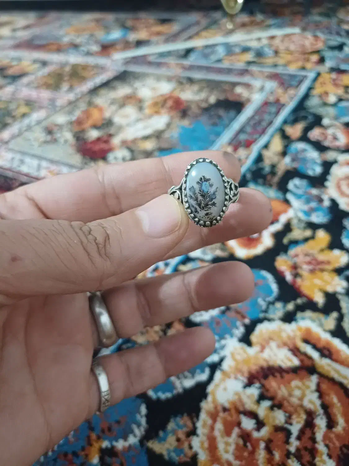 انگشتر شجر|جواهرات|نهاوند, |دیوار