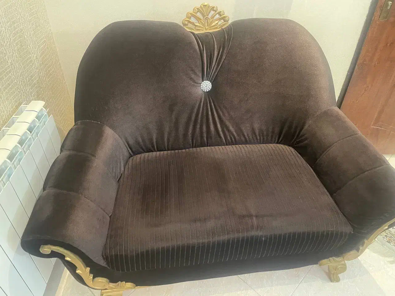 مبل|مبلمان خانگی و میز عسلی|رشت, رودباری|دیوار