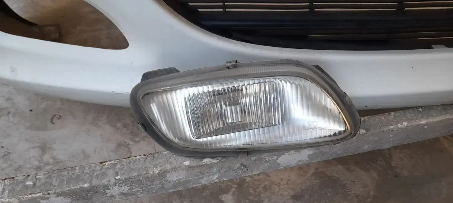 سپر چراغ پارس جلو پنجره|قطعات یدکی و لوازم جانبی|قائم‌شهر, |دیوار