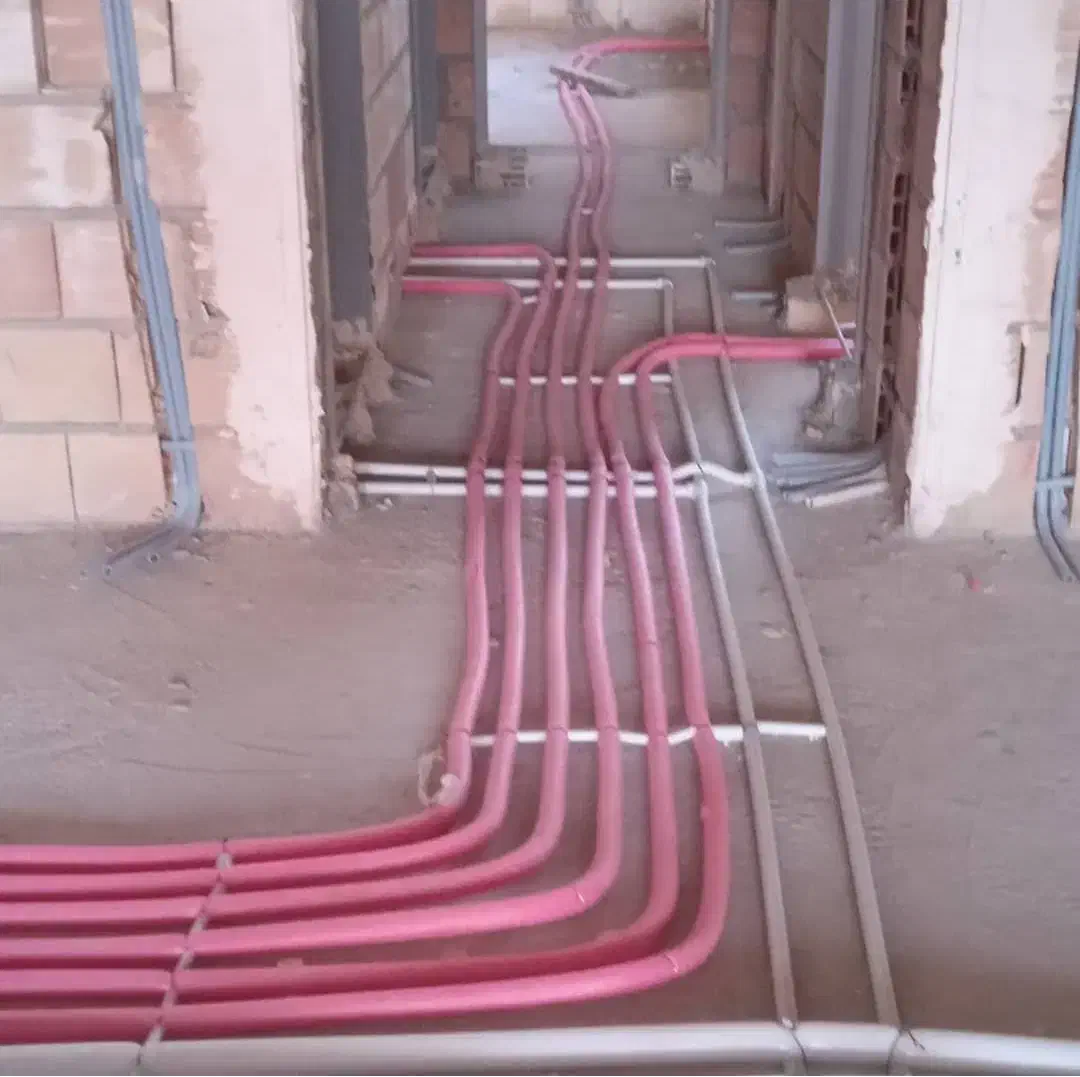 جوشکاری لوله های پلی اتیلن و لوله کشی ساختمان|خدمات پیشه و مهارت|املش, |دیوار