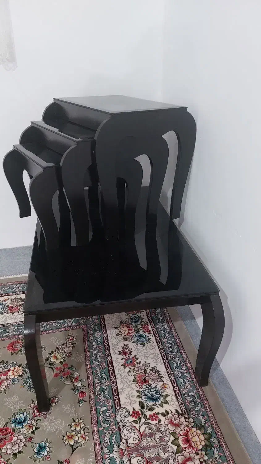 میز وعسلی در حد نو|مبلمان خانگی و میز عسلی|همدان, |دیوار