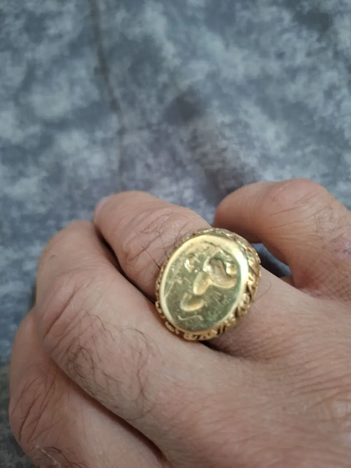 انگشتر قدیمی دست سازبرنزی شیر نشان|بدلیجات|کرمانشاه, |دیوار