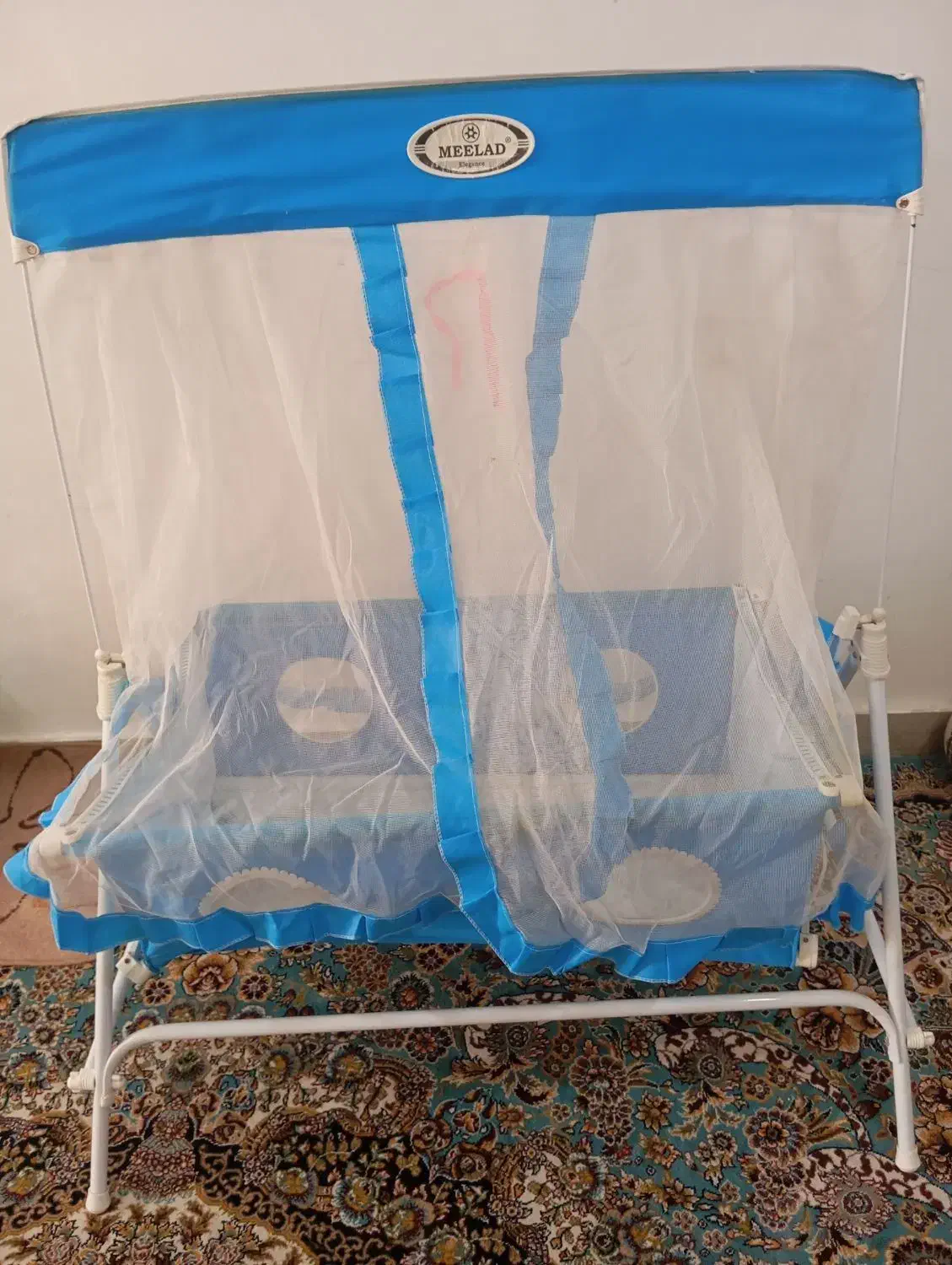 گهواره|تخت و صندلی بچه|اهواز, شهرک اندیشه|دیوار