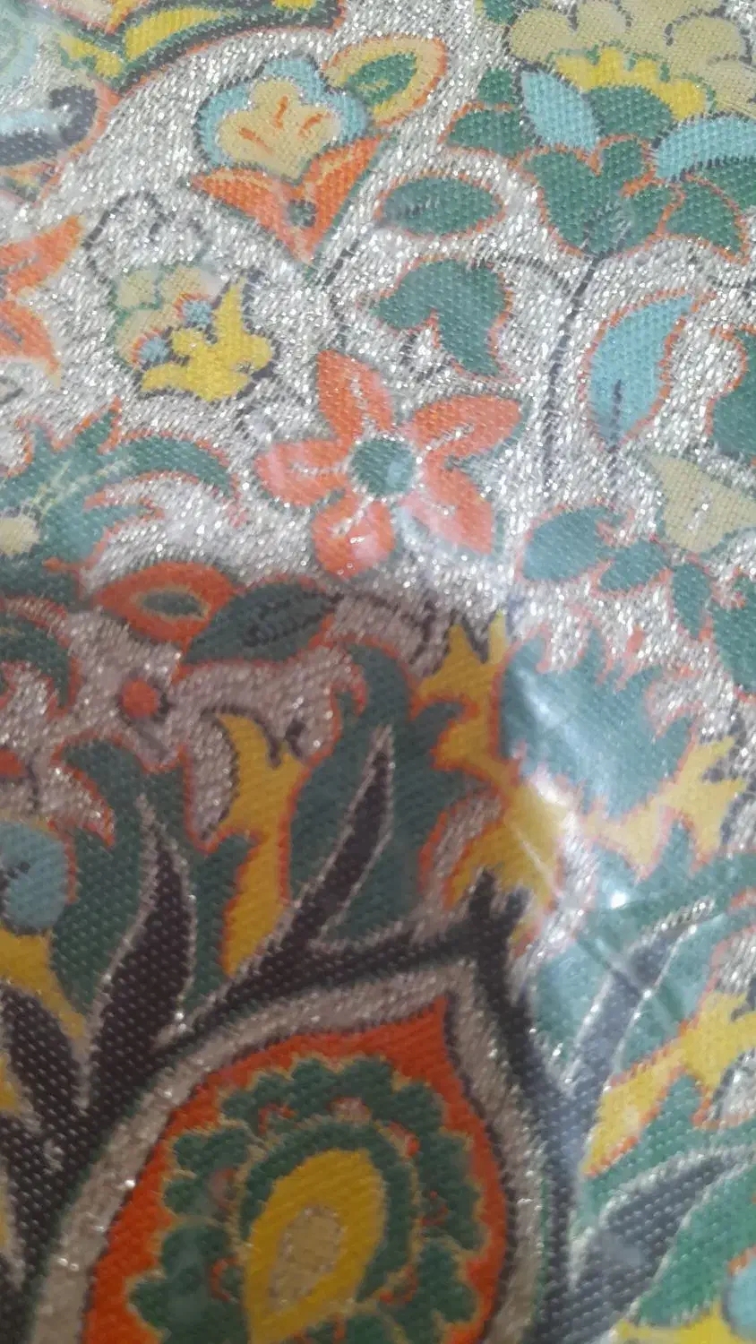 طلاپیداشده|اشیا|حمیدیا, |دیوار