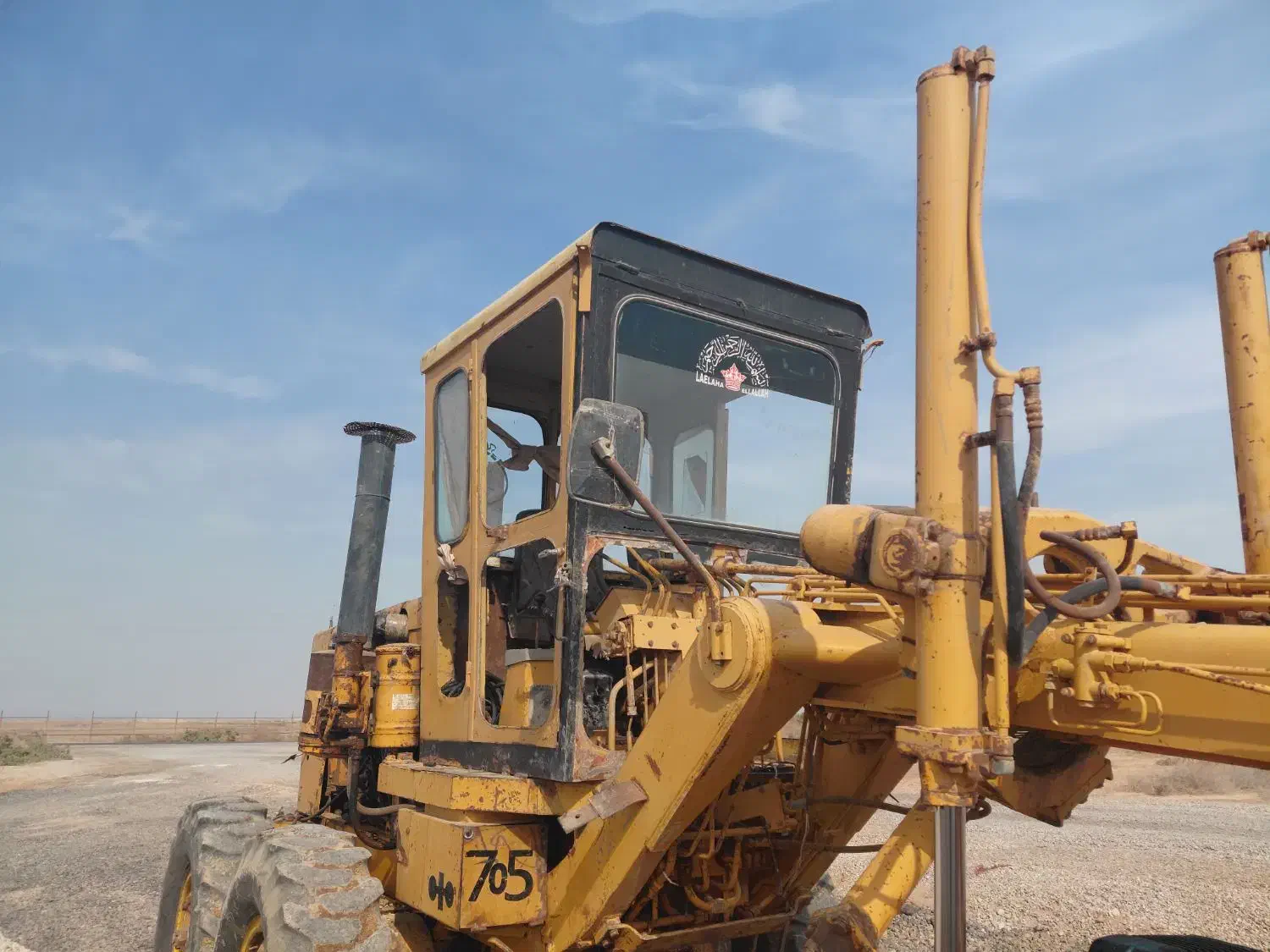 گریدر کوماتسوR2 مندل زنجیری|خودرو سنگین|خرمشهر, |دیوار