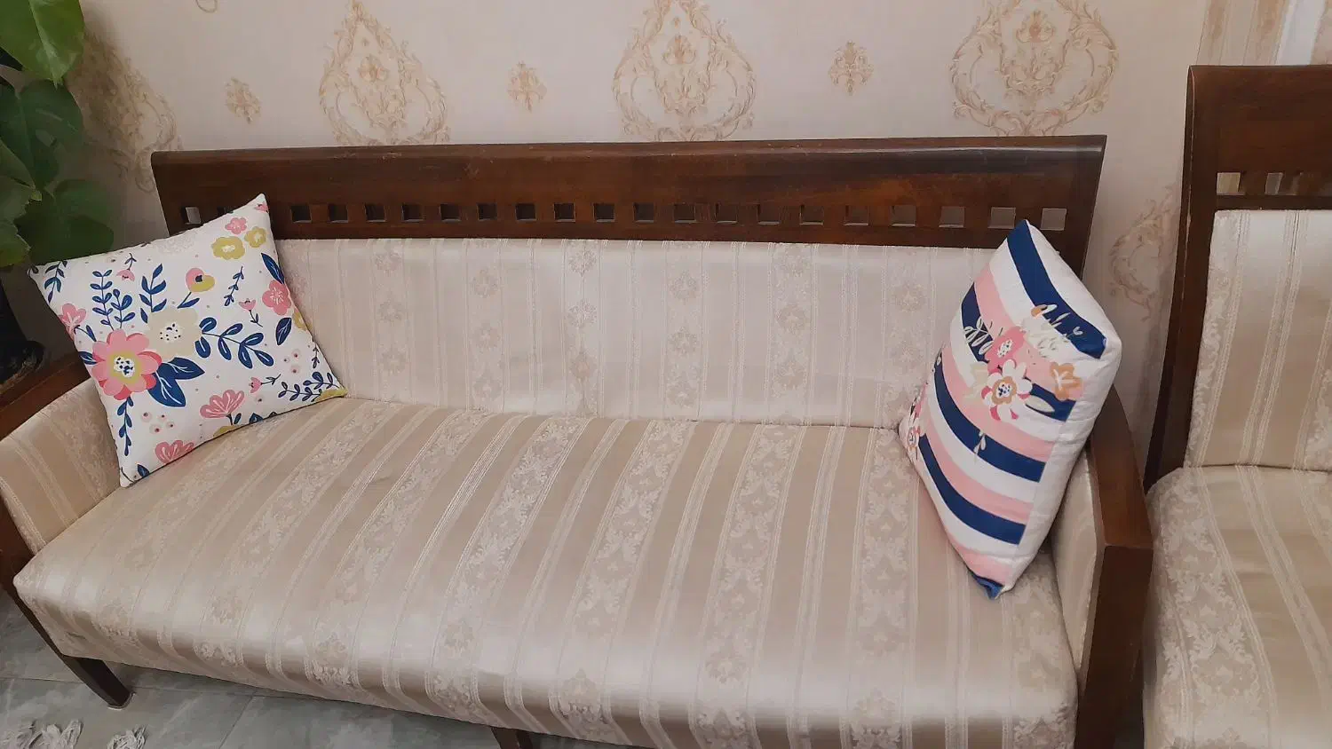 مبلمان و ناهار خوری چوب راش|مبلمان خانگی و میز عسلی|مشکیندشت, |دیوار