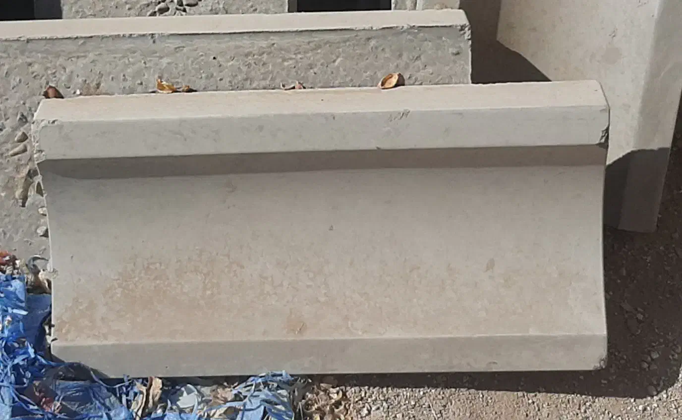 جدول  آبرو جوی|مصالح و تجهیزات ساختمان|قم, قلعه عموحسین|دیوار