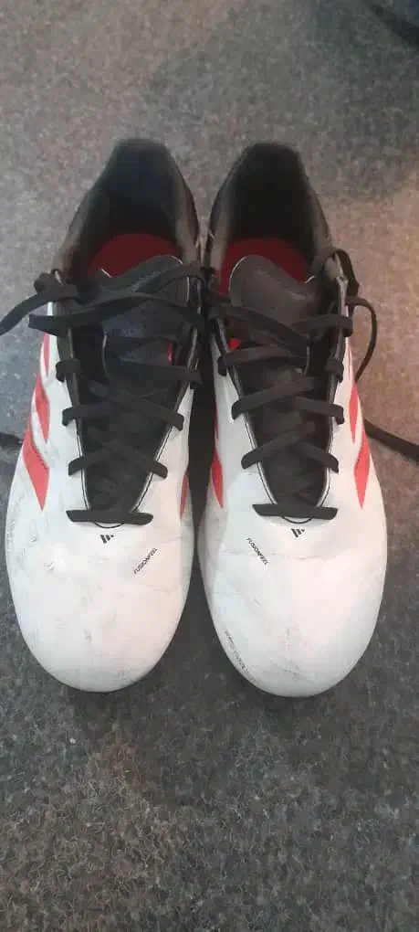 کفش فوتبال استوک دار ۴۳|تجهیزات ورزشی|اندیشه, شهرک صدف|دیوار