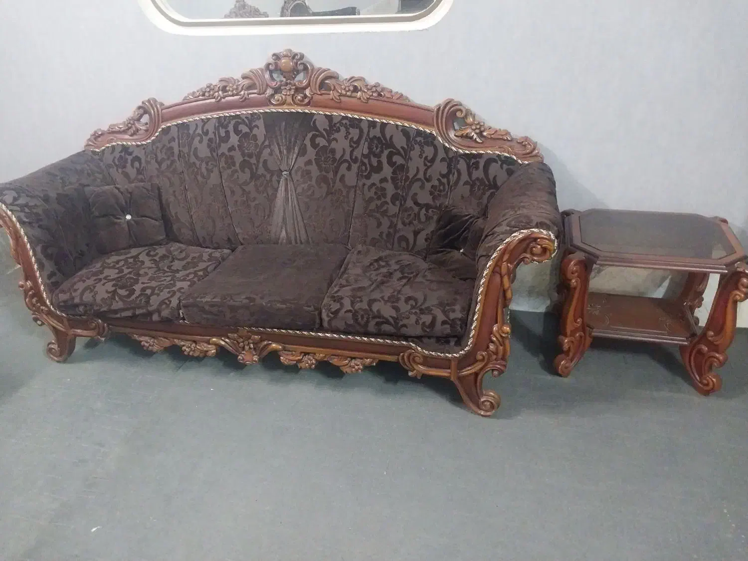 مبل ۷ نفره استیل راحتی|مبلمان خانگی و میز عسلی|قم, شهرک سازمان آب|دیوار