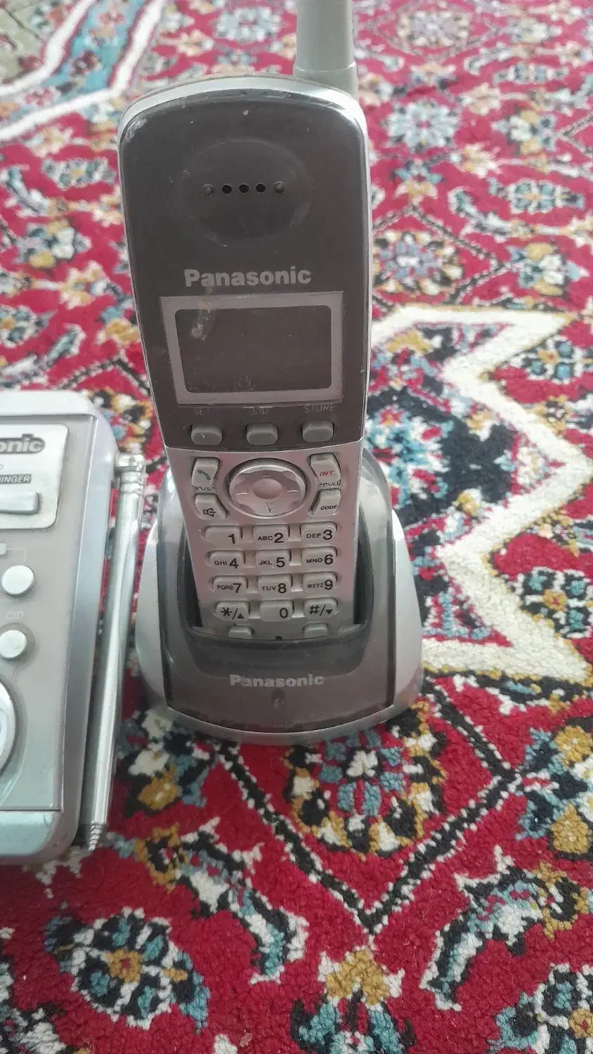 تلفن بیسیم|تلفن رومیزی|بروجرد, |دیوار