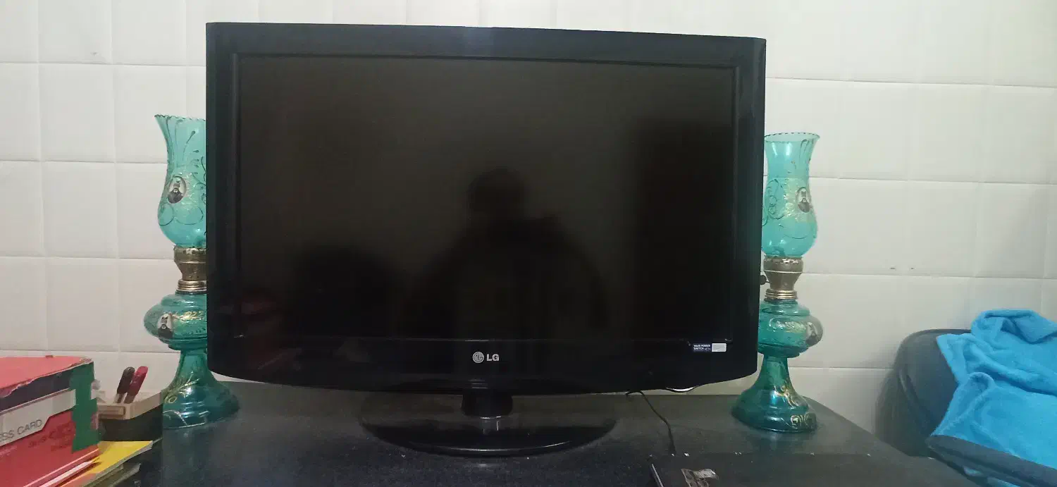 ال سی دی الجی 32 اینچ|تلویزیون و پروژکتور|ساوه, |دیوار