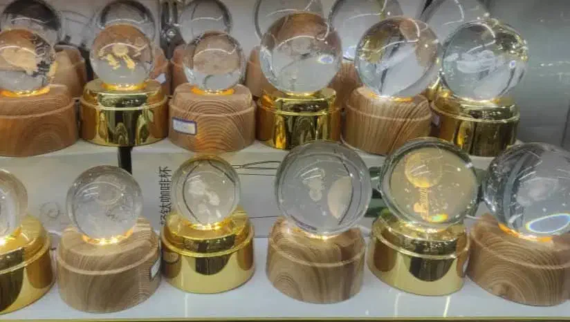 گجت چراغ خواب گوی فانتزی|چراغ خواب و آباژور|بندر گناوه, |دیوار