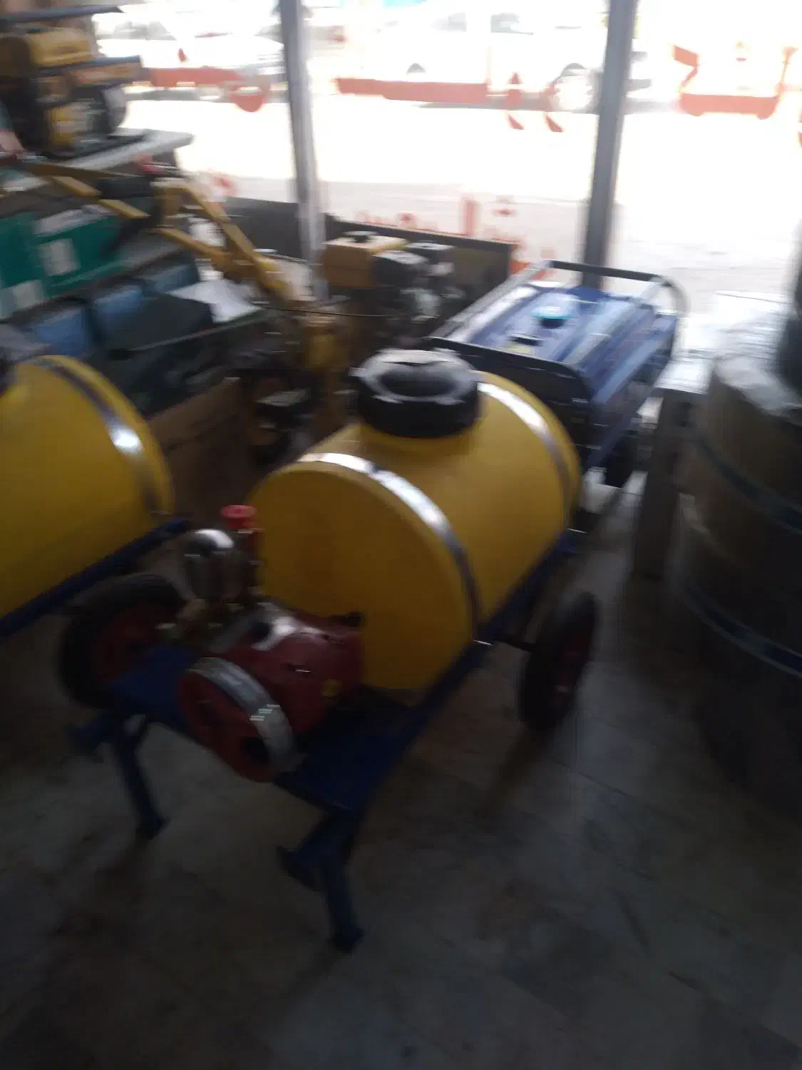 تعمیر وفروش انواع سمپاش|خدمات پیشه و مهارت|هشتگرد, ینگی امام|دیوار