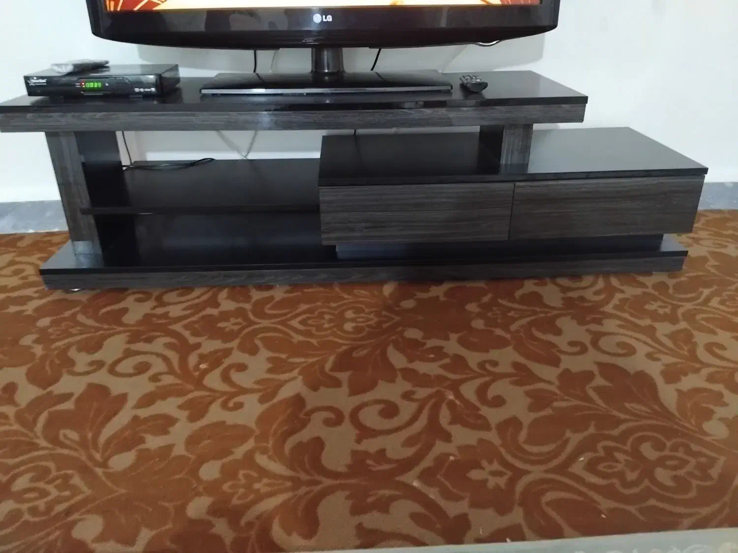 میز،تلویزیون|میز تلویزیون|مسجد سلیمان, |دیوار