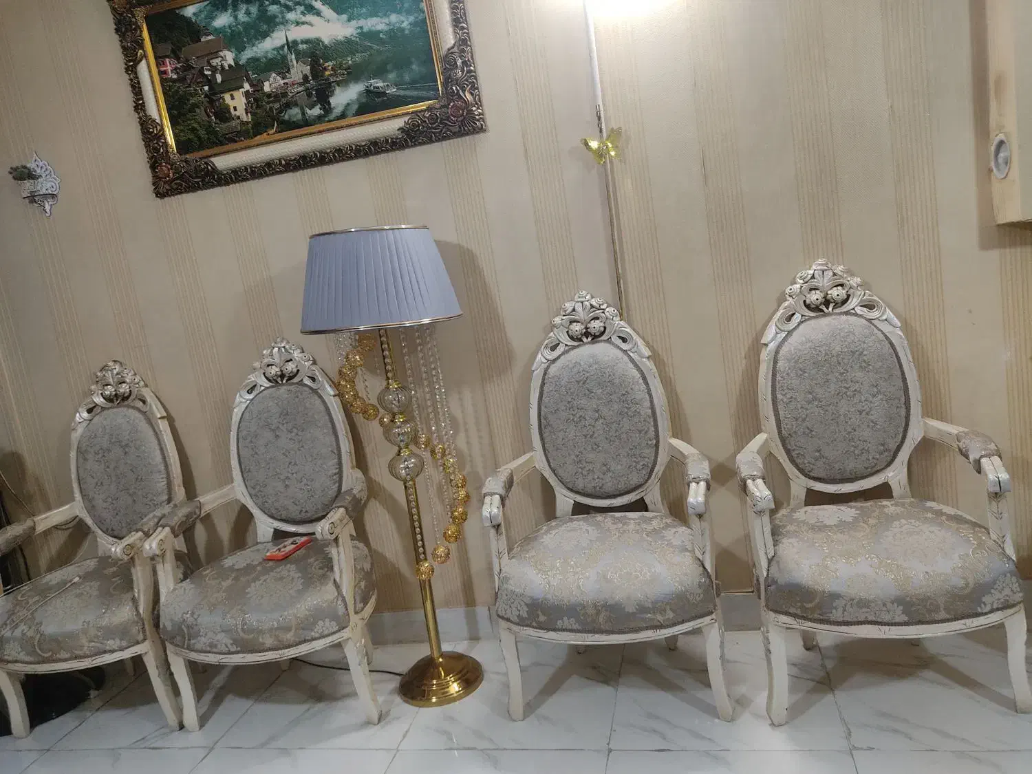 مبل سلطنتی۹ نفره سالم همراه بامیزها|مبلمان خانگی و میز عسلی|مشهد, هدایت|دیوار