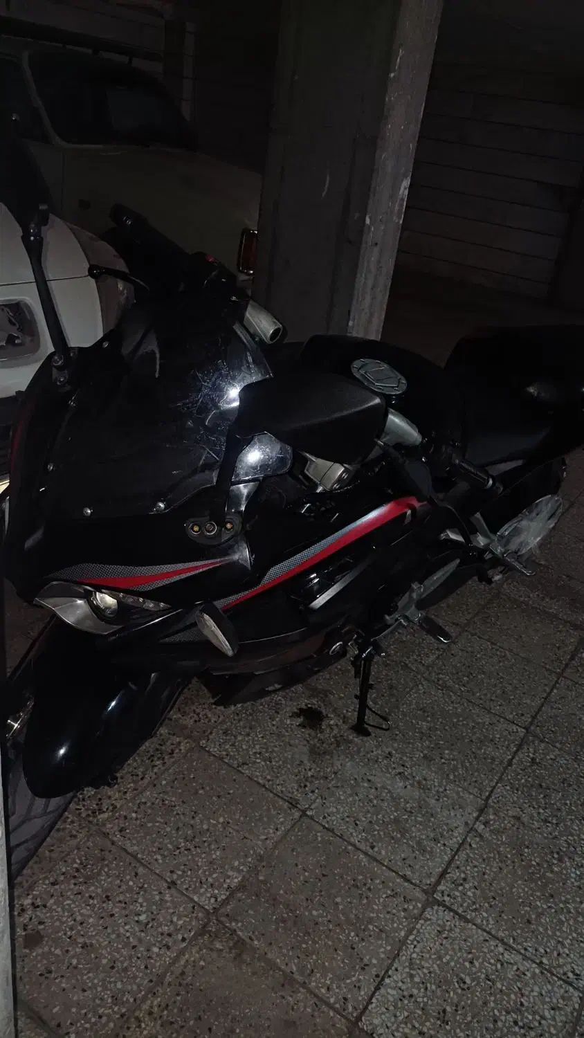 rs200|موتورسیکلت|تهران, سنگلج (شاپور)|دیوار