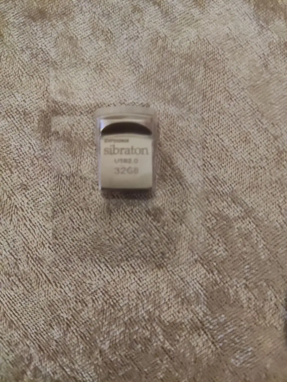 فلش 32 گیگ|قطعات و لوازم جانبی رایانه|ورامین, شهرک فجر|دیوار