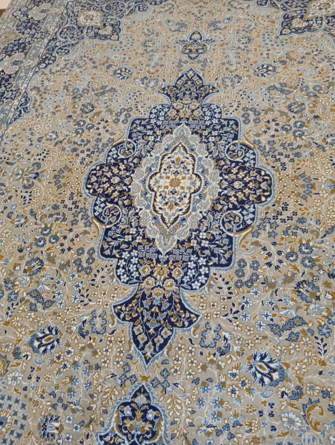 دوتخته فرش9متری تمام نخ|فرش|خرمآباد, |دیوار