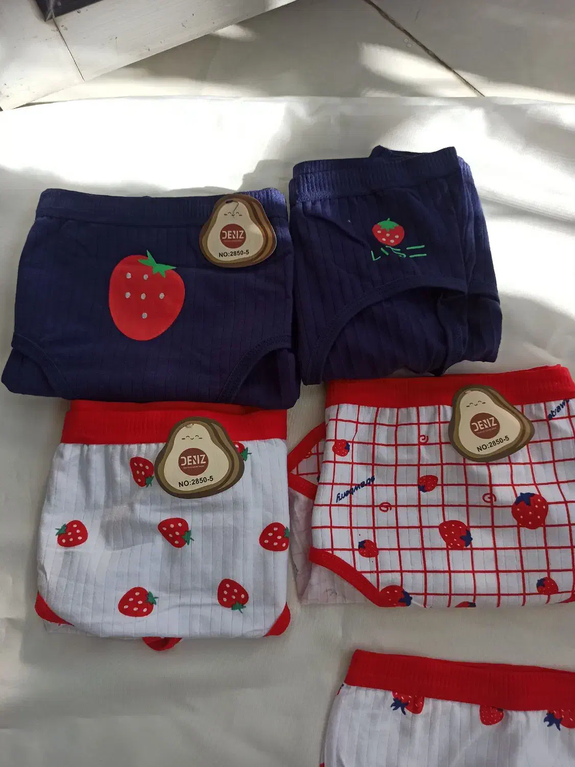 توت فرنگی برند دنیز|لباس|بجنورد, |دیوار