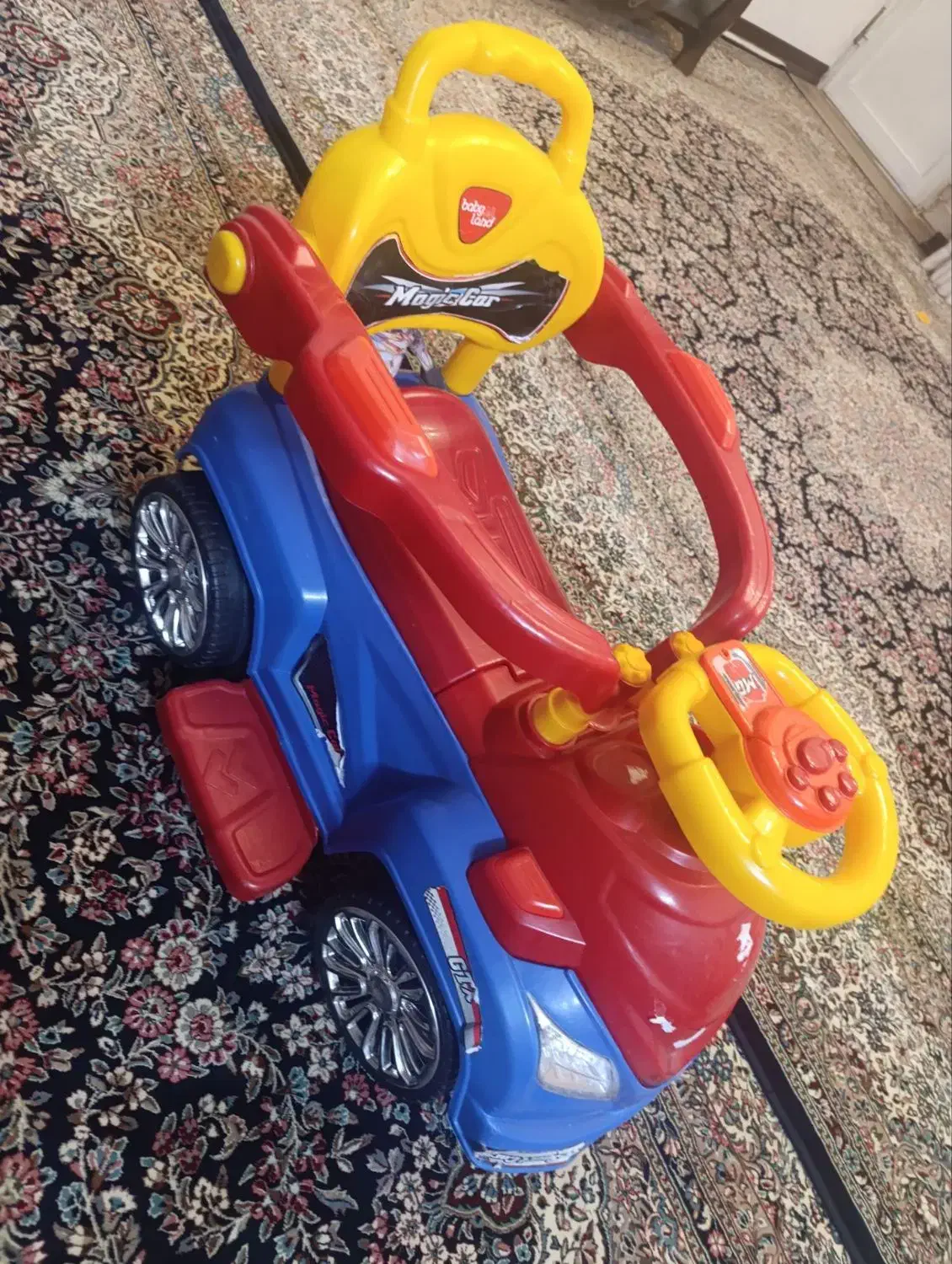 ماشین دستی چرخ دار کودک|اسباب‌بازی بچه|کرمان, |دیوار