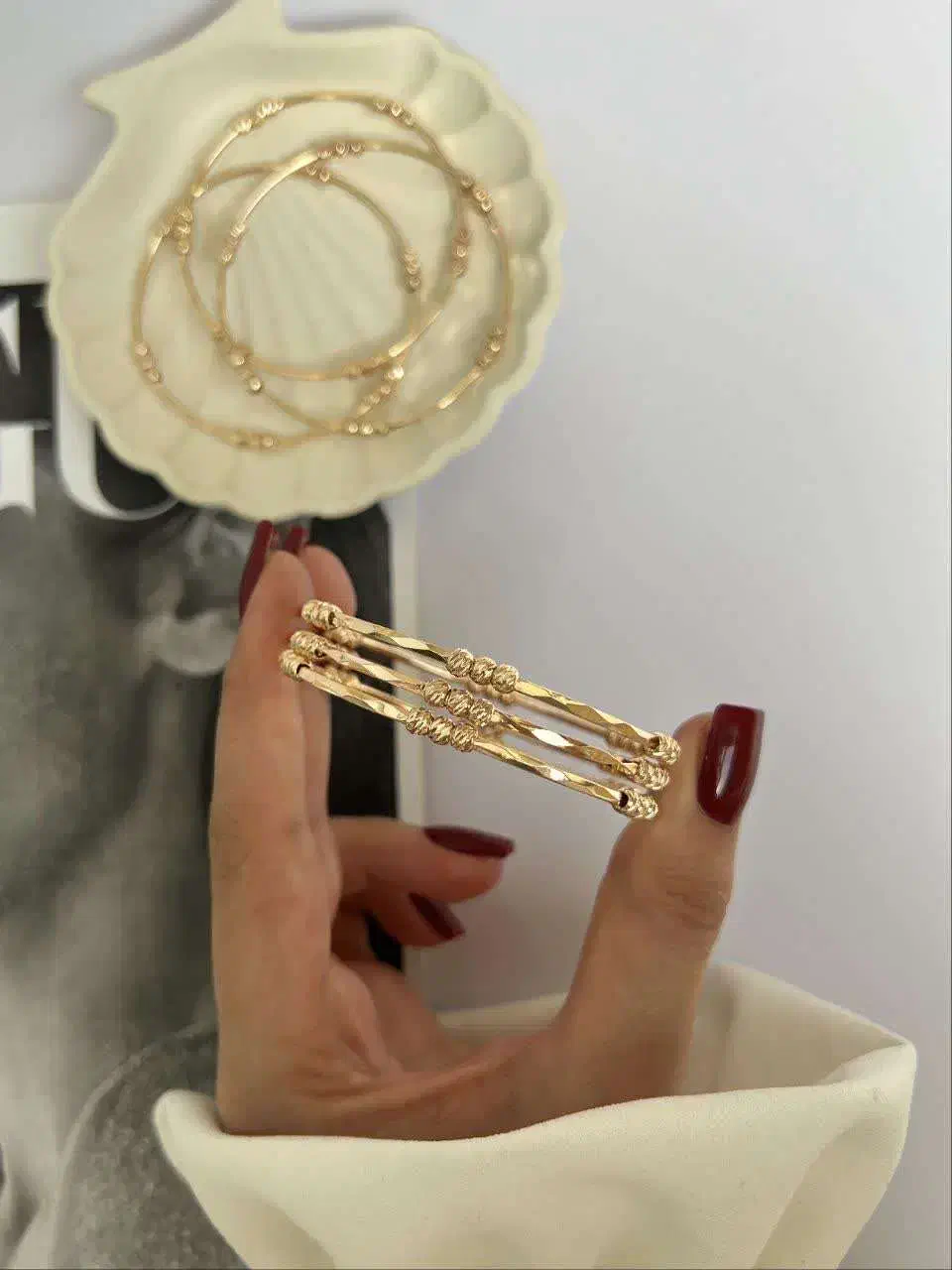 هدیه روز زن و مادر|بدلیجات|قم, دروازه ری|دیوار