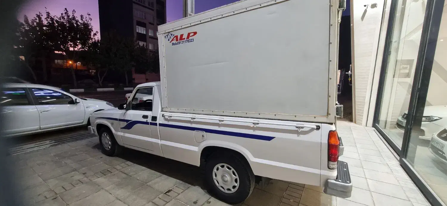 مزدا وانت ( کارا 2000 )|خودرو سواری و وانت|قم, شهرک سازمان آب|دیوار