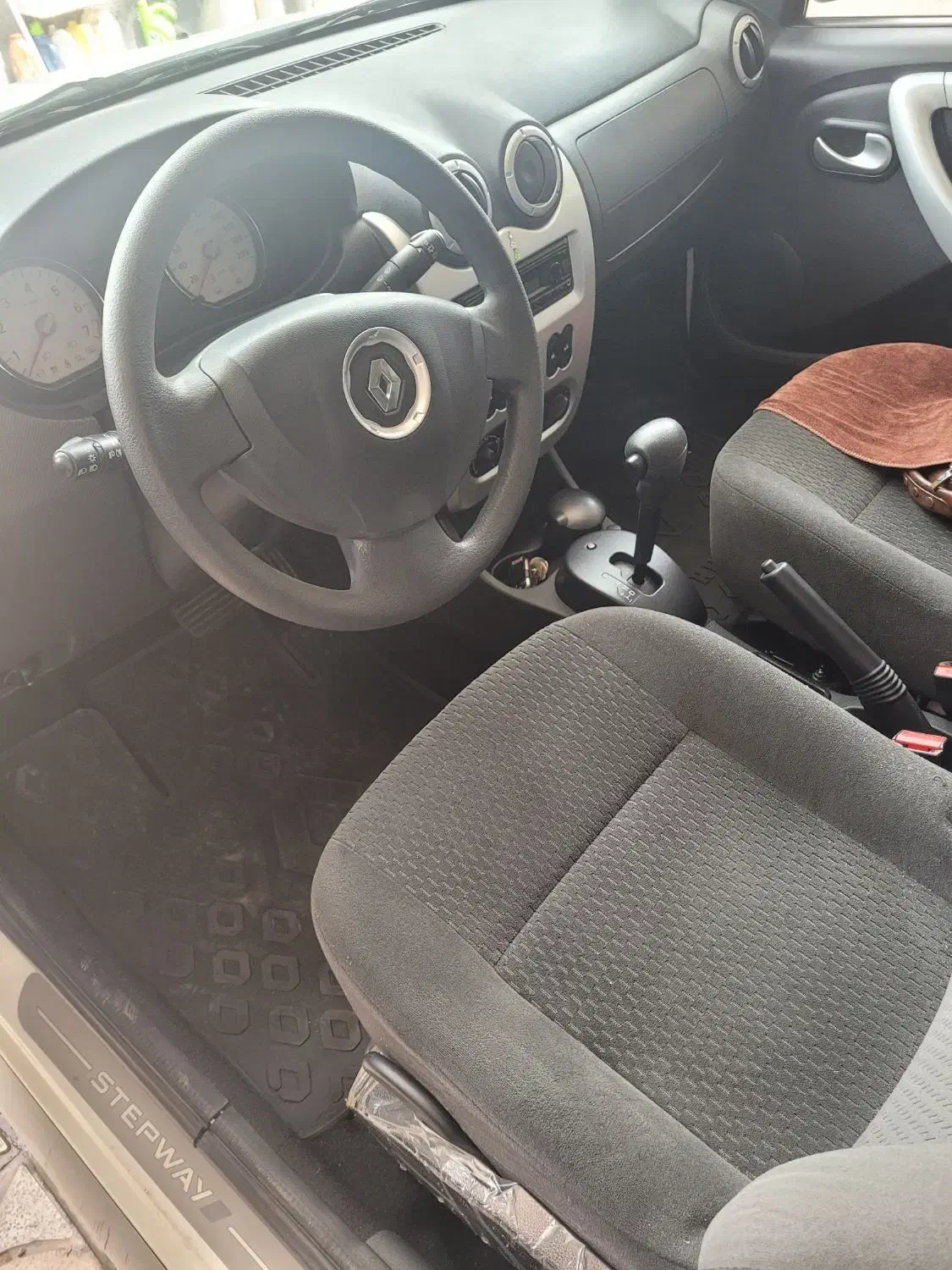 ساندرو استپ وی اتومات|خودرو سواری و وانت|رشت, جانبازان|دیوار