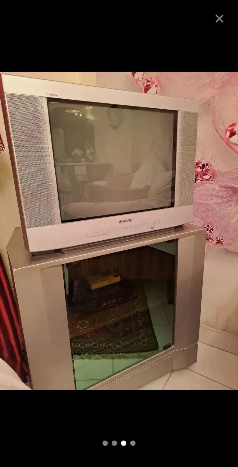 تلوزیون  21  سونی ژاپن اصل|تلویزیون و پروژکتور|کازرون, |دیوار