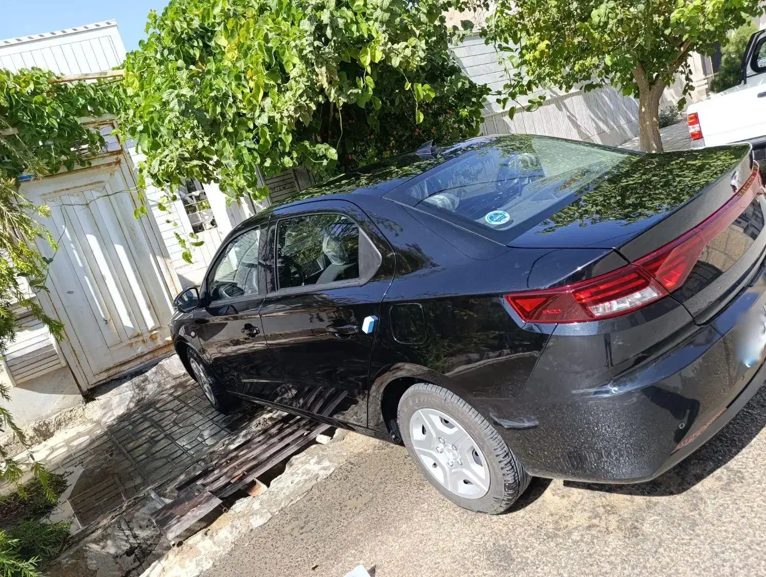 تارا وی یک 1404|خودرو سواری و وانت|داراب, |دیوار