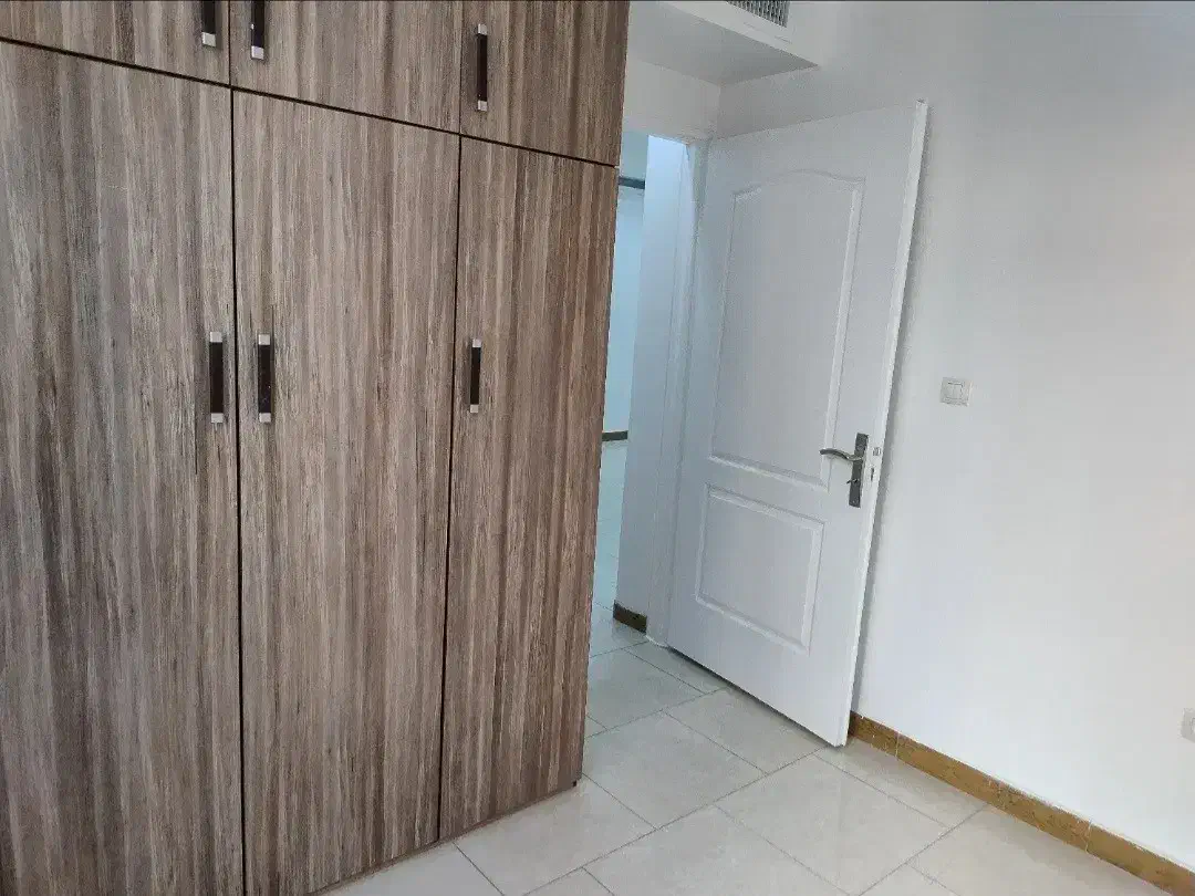 ۶۰ متری/فول امکانات/بازسازی/نزدیک مترو پیروزی