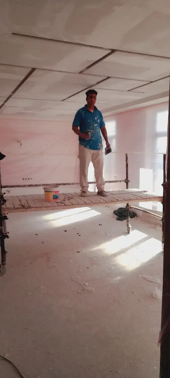 رنگ امیزی و نقاشی ساختمانی|خدمات پیشه و مهارت|جهرم, |دیوار