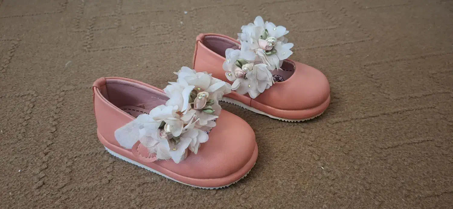 کفش کودک|کفش و لباس بچه|فردیس, نگارستان|دیوار