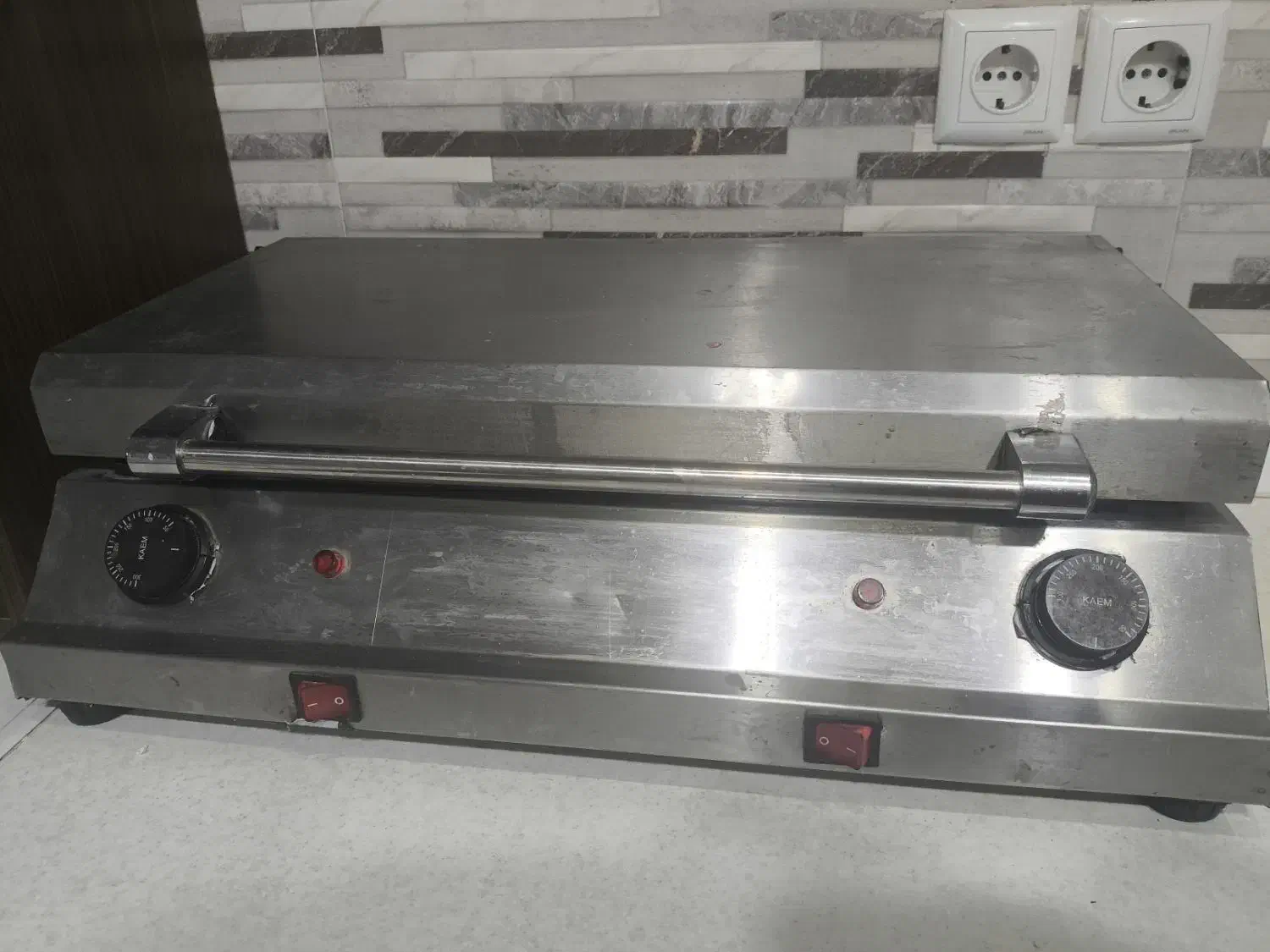 ساندویچ سازگریل و گرم کن و یخچال کینو و کالباس بر|اجاق گاز و لوازم برقی پختوپز|اصفهان, فردوان|دیوار