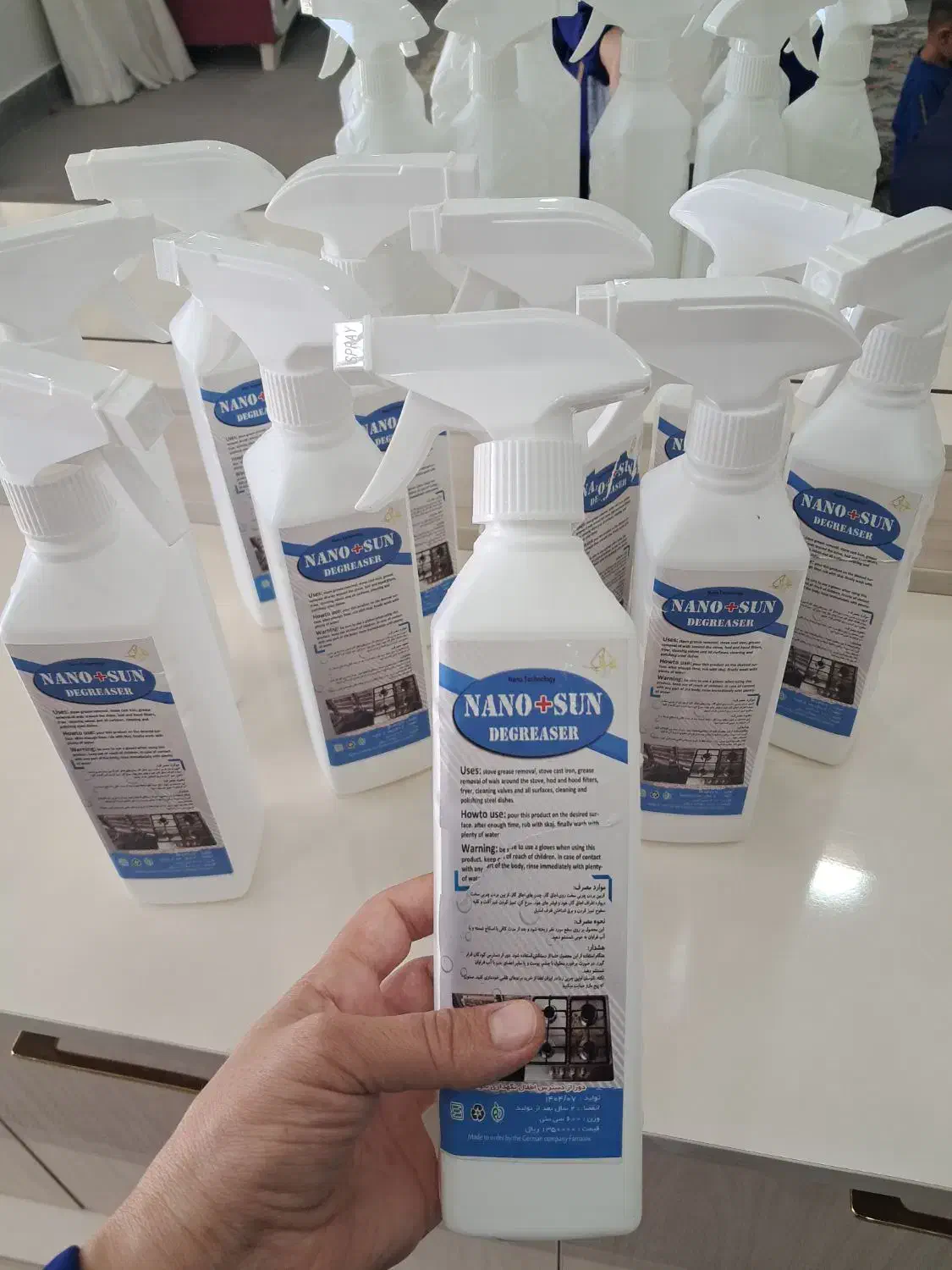 اسپری نانو چربی زدای قوی|مواد شوینده و دستمال کاغذی|رامهرمز, |دیوار