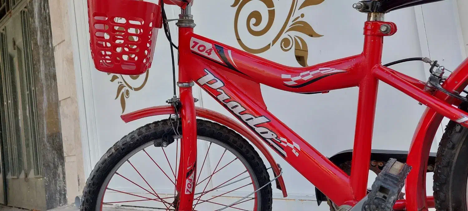 دوچرخه ۲۰ لاکاغذی مشابه آکبند پرادو|دوچرخه، اسکیت، اسکوتر|شاهین‌شهر, خانه کارگر|دیوار