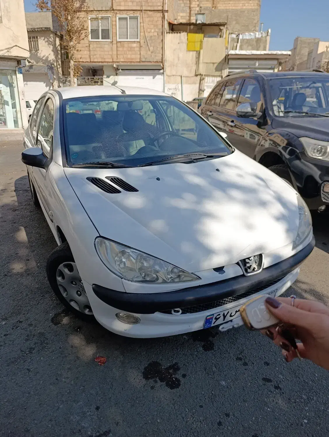 پژو۲۰۶(نقدواقساط)|خودرو سواری و وانت|تهران, خاک سفید|دیوار