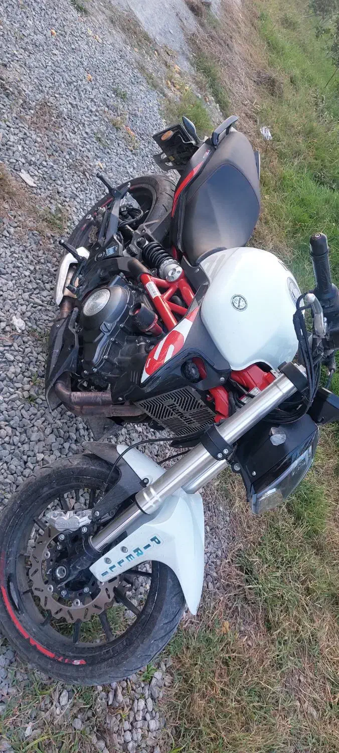 بنلی ۲۵۰|موتورسیکلت|آمل, |دیوار