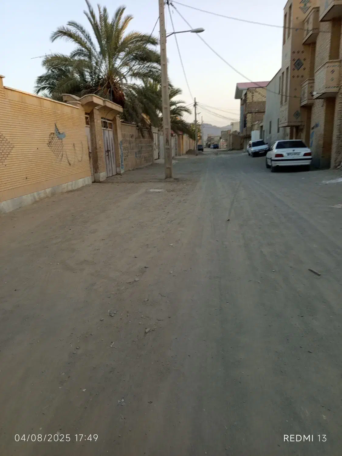 معاوضه زمین تجاری بامنزل سطح شهر|فروش زمین و ملک کلنگی|سراوان, |دیوار