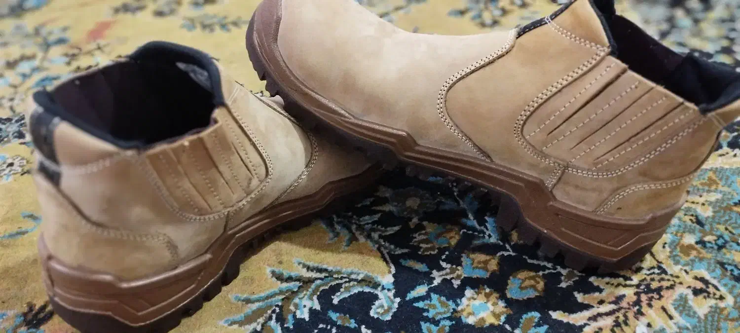 کفش ایمنی|کیف، کفش، کمربند|بندر امام خمینی, |دیوار