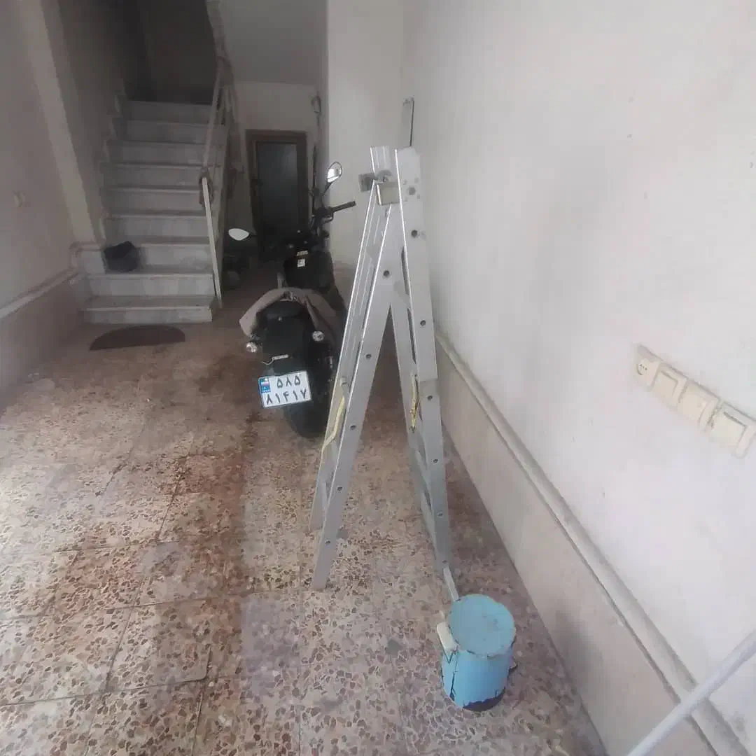 نردبان المنیوم|ابزارآلات|لاهیجان, شهید آوینی|دیوار